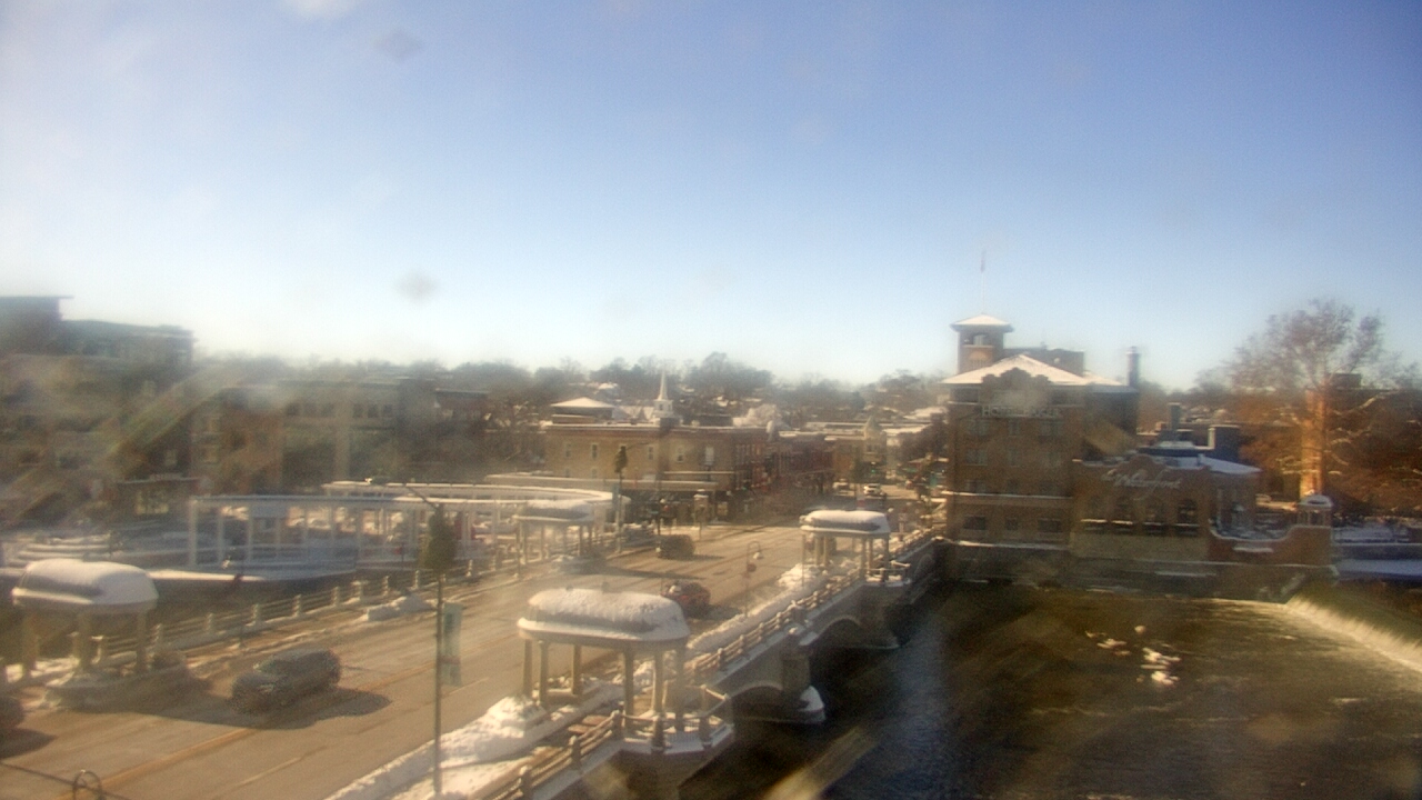 Thumbnail for current weather camera view from City of St Charles in St. Charles, Illinois