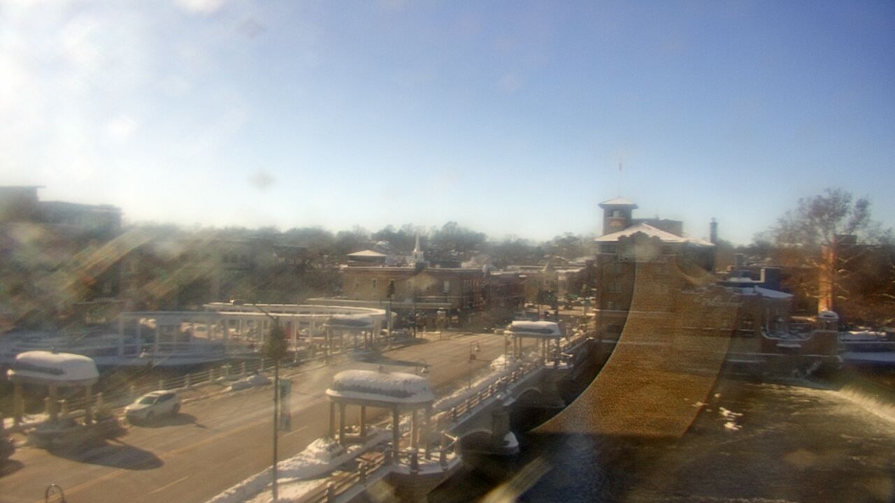 Thumbnail for current weather camera view from City of St Charles in St. Charles, Illinois