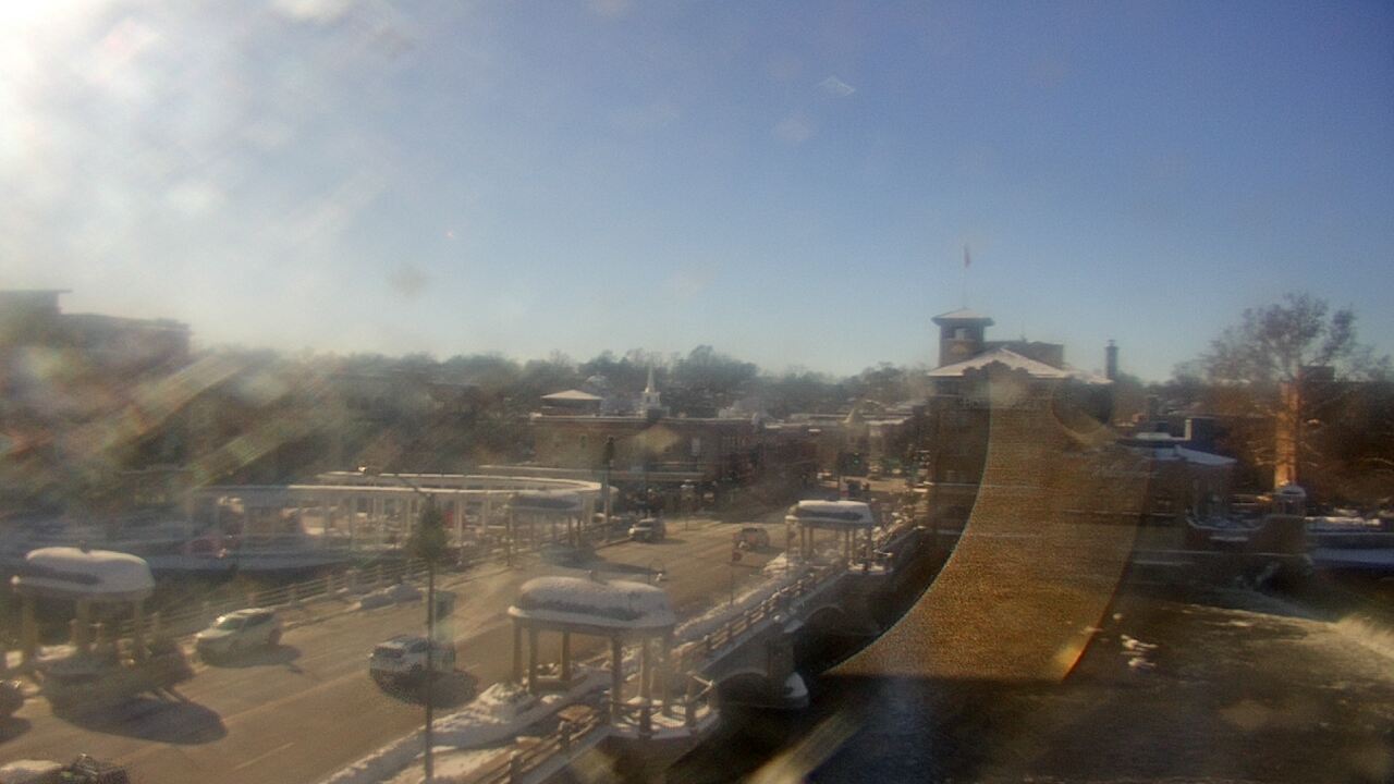 Thumbnail for current weather camera view from City of St Charles in St. Charles, Illinois