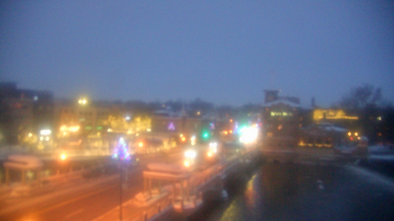 Thumbnail for current weather camera view from City of St Charles in St. Charles, Illinois