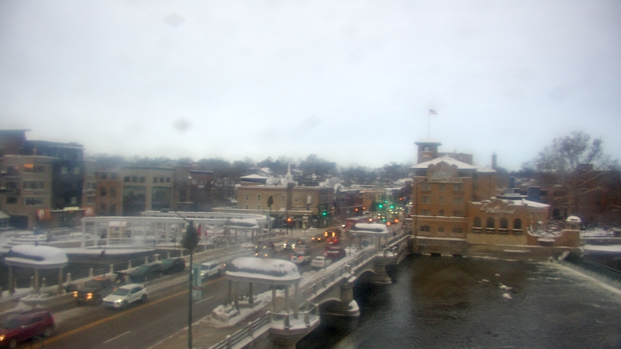 Thumbnail for current weather camera view from City of St Charles in St. Charles, Illinois
