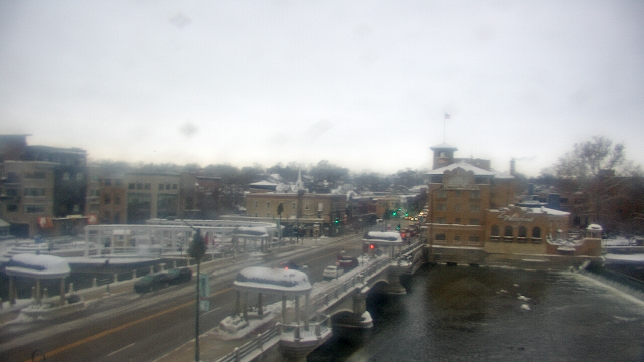 Thumbnail for current weather camera view from City of St Charles in St. Charles, Illinois