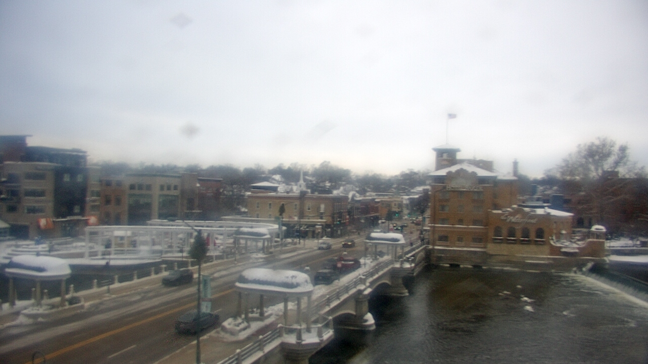 Thumbnail for current weather camera view from City of St Charles in St. Charles, Illinois