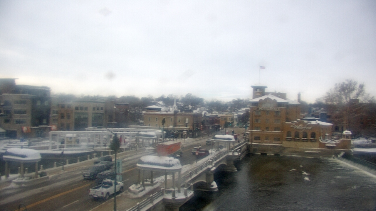 Thumbnail for current weather camera view from City of St Charles in St. Charles, Illinois