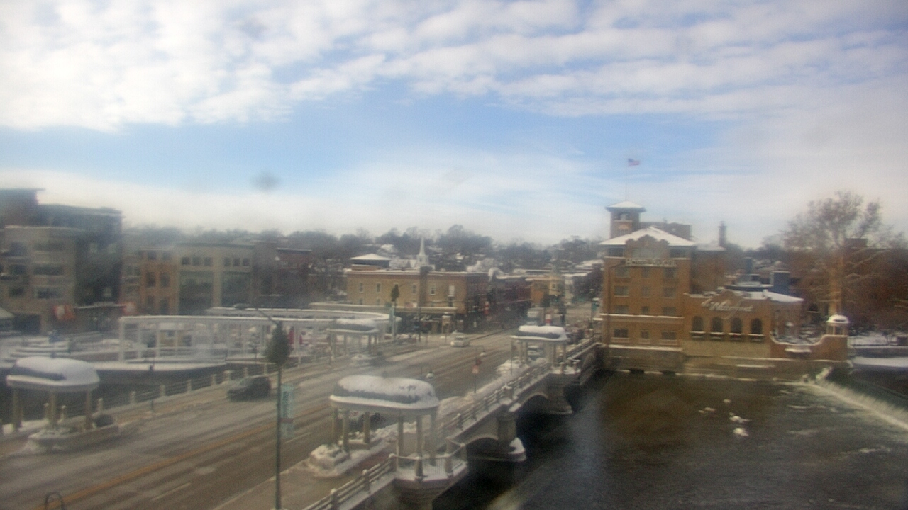 Thumbnail for current weather camera view from City of St Charles in St. Charles, Illinois