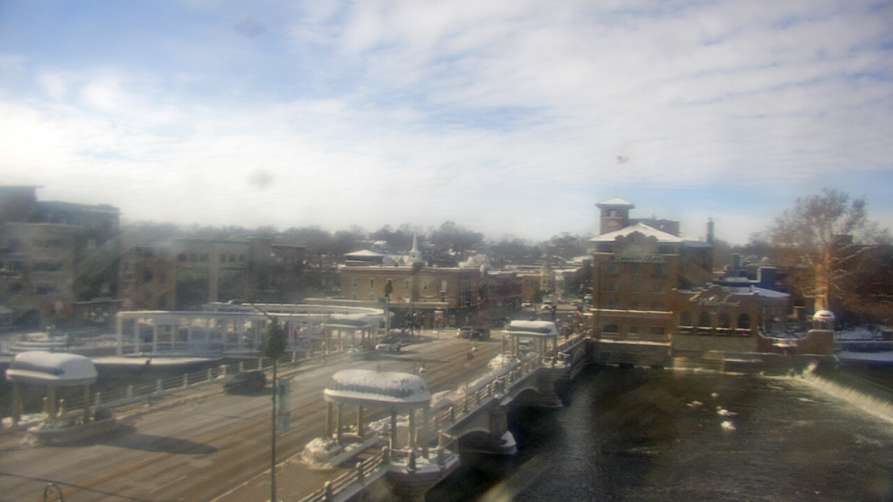 Thumbnail for current weather camera view from City of St Charles in St. Charles, Illinois