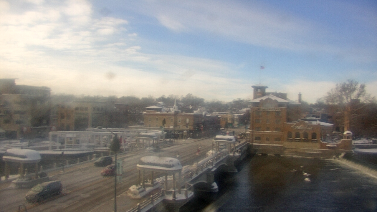 Thumbnail for current weather camera view from City of St Charles in St. Charles, Illinois