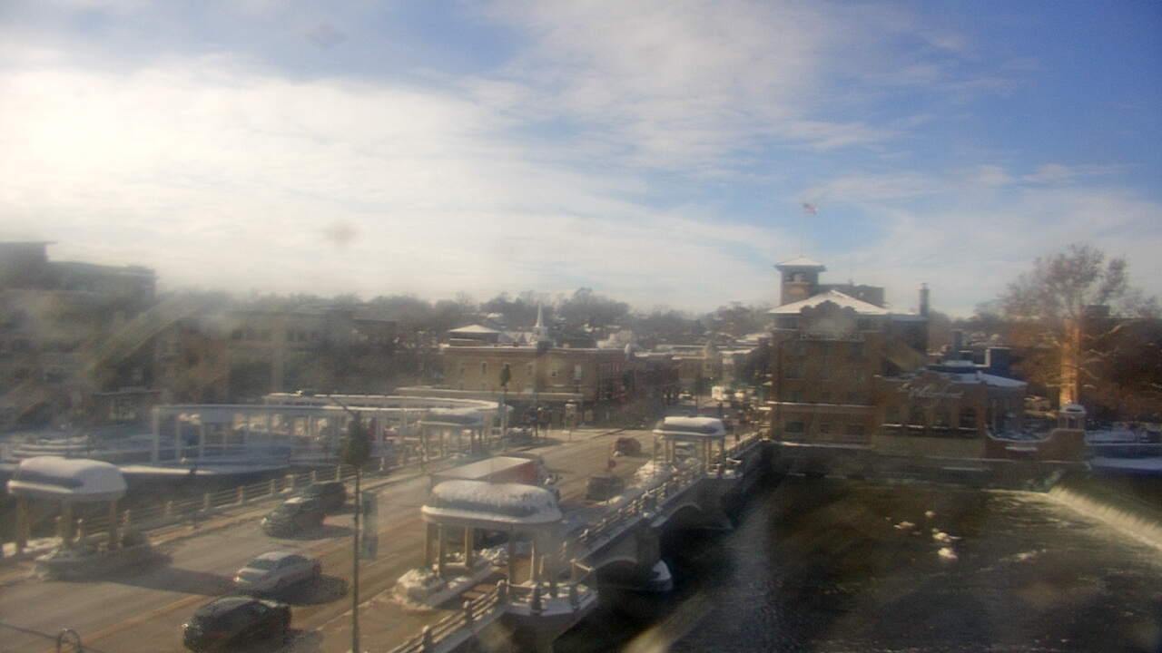 Thumbnail for current weather camera view from City of St Charles in St. Charles, Illinois