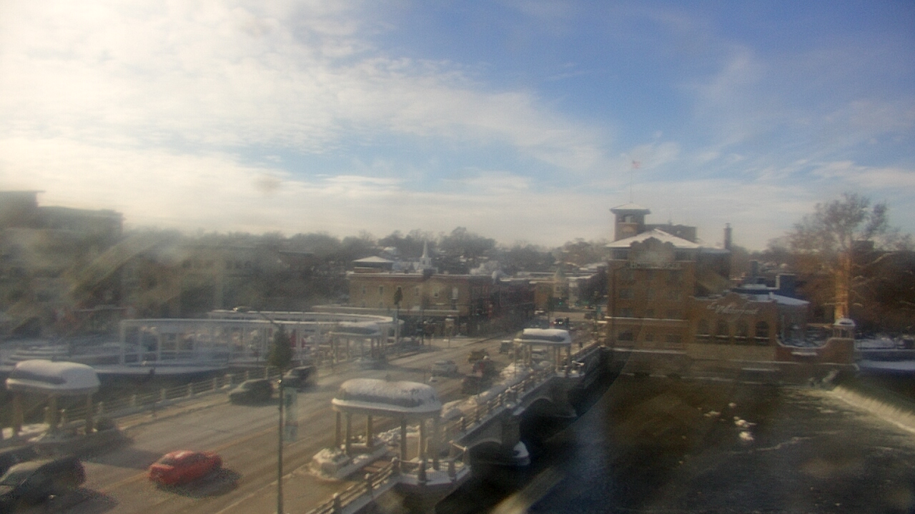 Thumbnail for current weather camera view from City of St Charles in St. Charles, Illinois