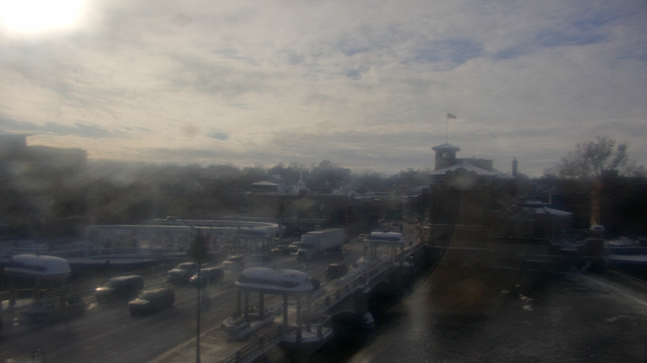 Thumbnail for current weather camera view from City of St Charles in St. Charles, Illinois