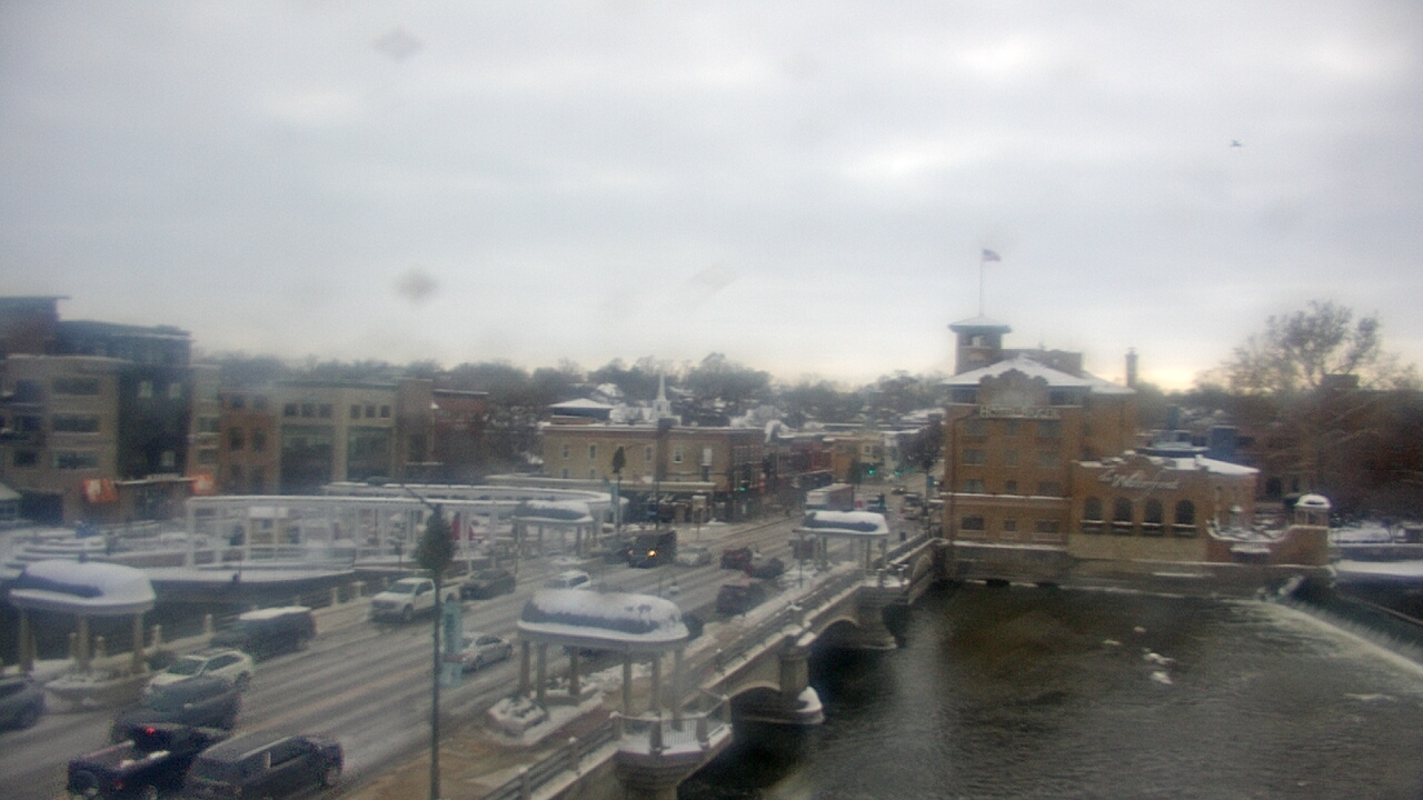 Thumbnail for current weather camera view from City of St Charles in St. Charles, Illinois