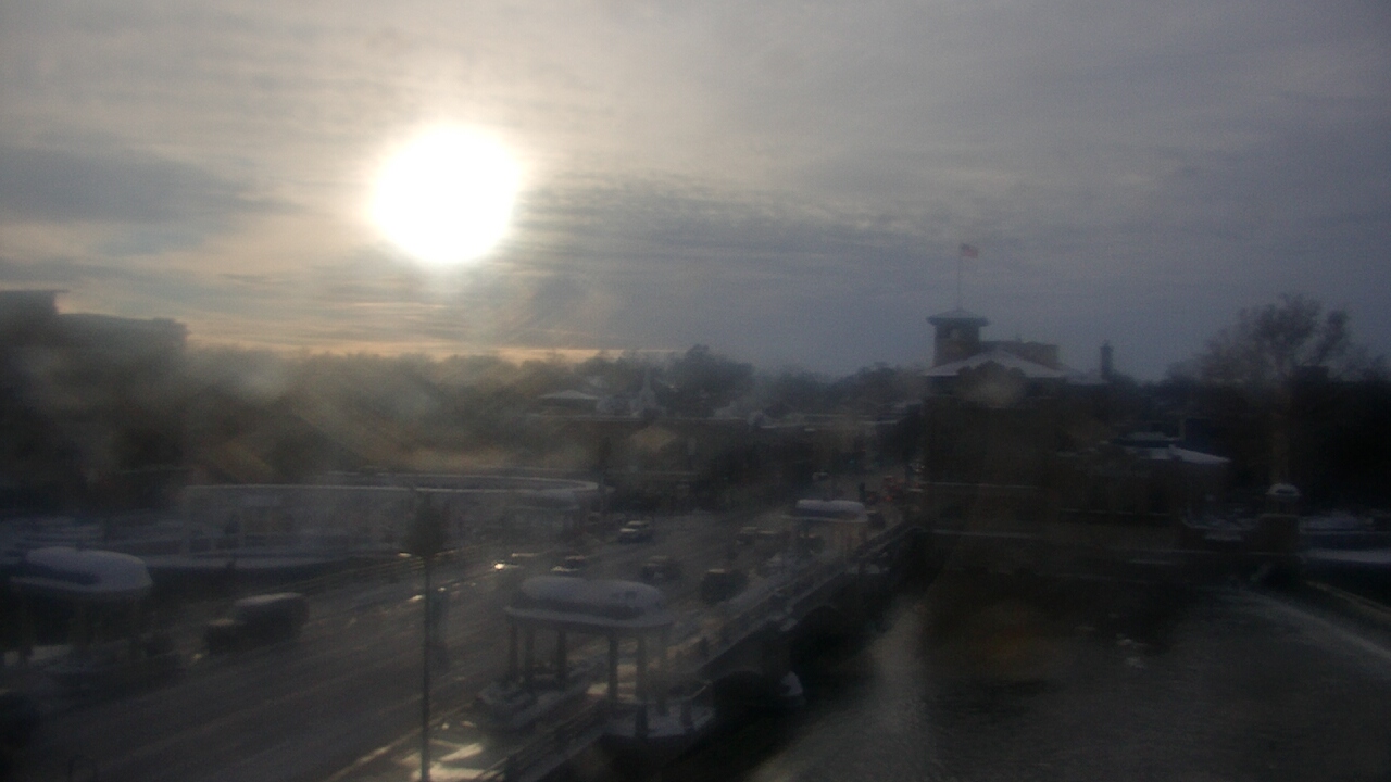 Thumbnail for current weather camera view from City of St Charles in St. Charles, Illinois