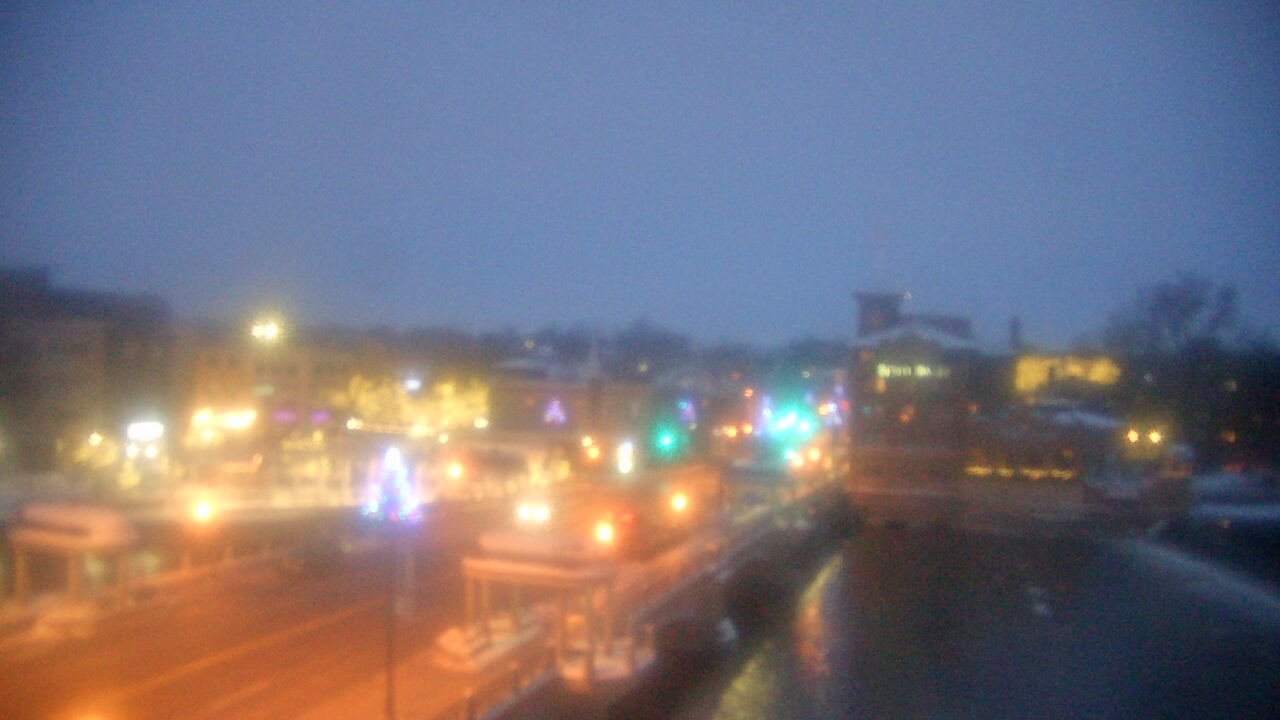 Thumbnail for current weather camera view from City of St Charles in St. Charles, Illinois