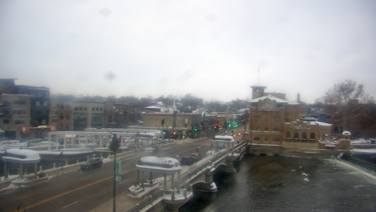 Thumbnail for current weather camera view from City of St Charles in St. Charles, Illinois