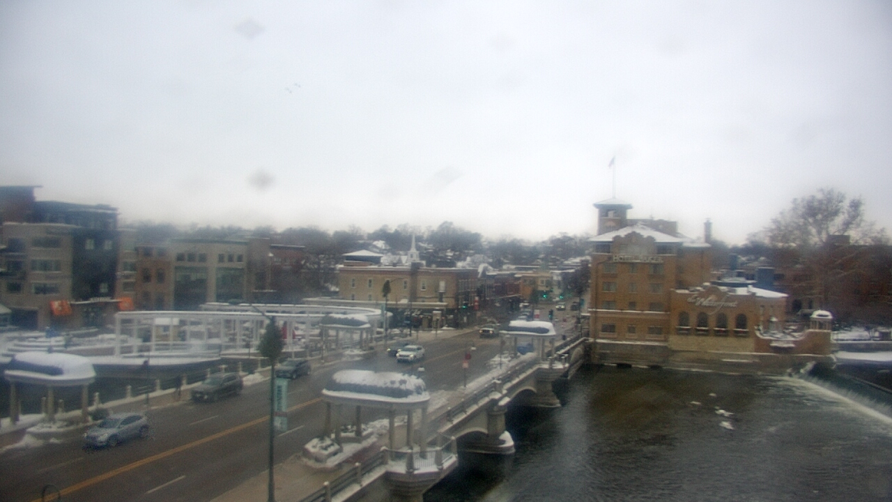 Thumbnail for current weather camera view from City of St Charles in St. Charles, Illinois