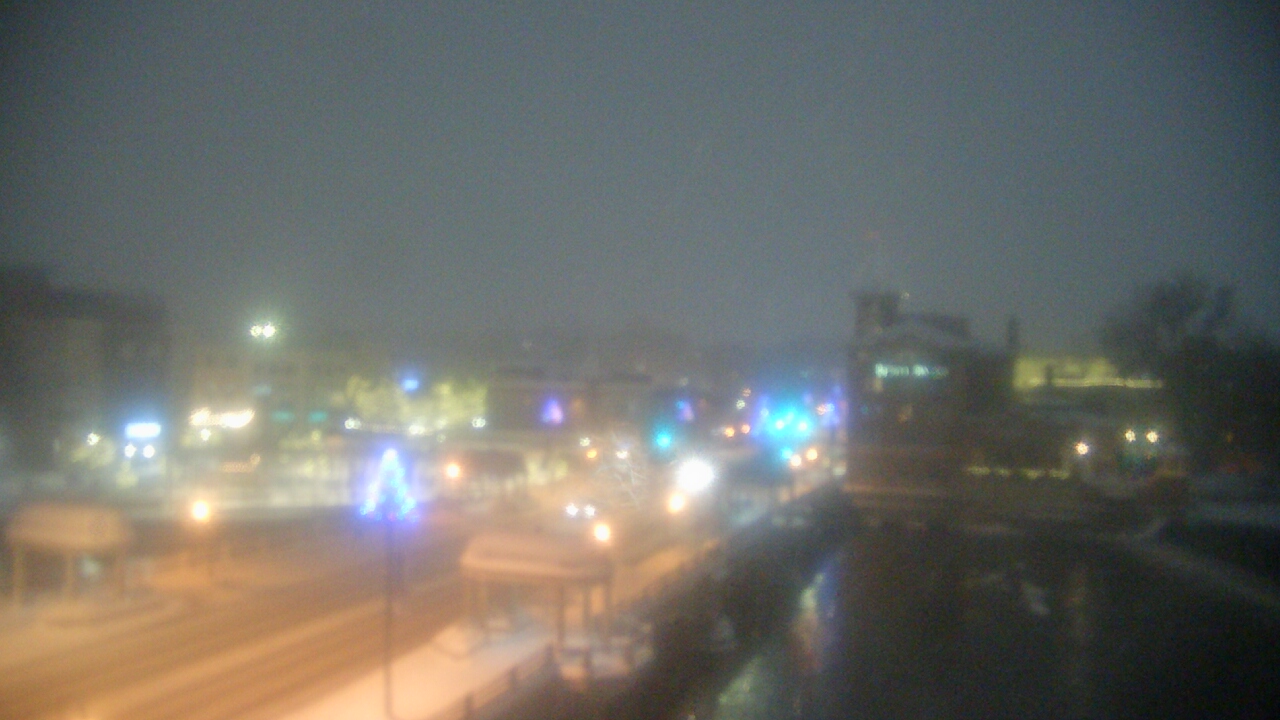 Thumbnail for current weather camera view from City of St Charles in St. Charles, Illinois