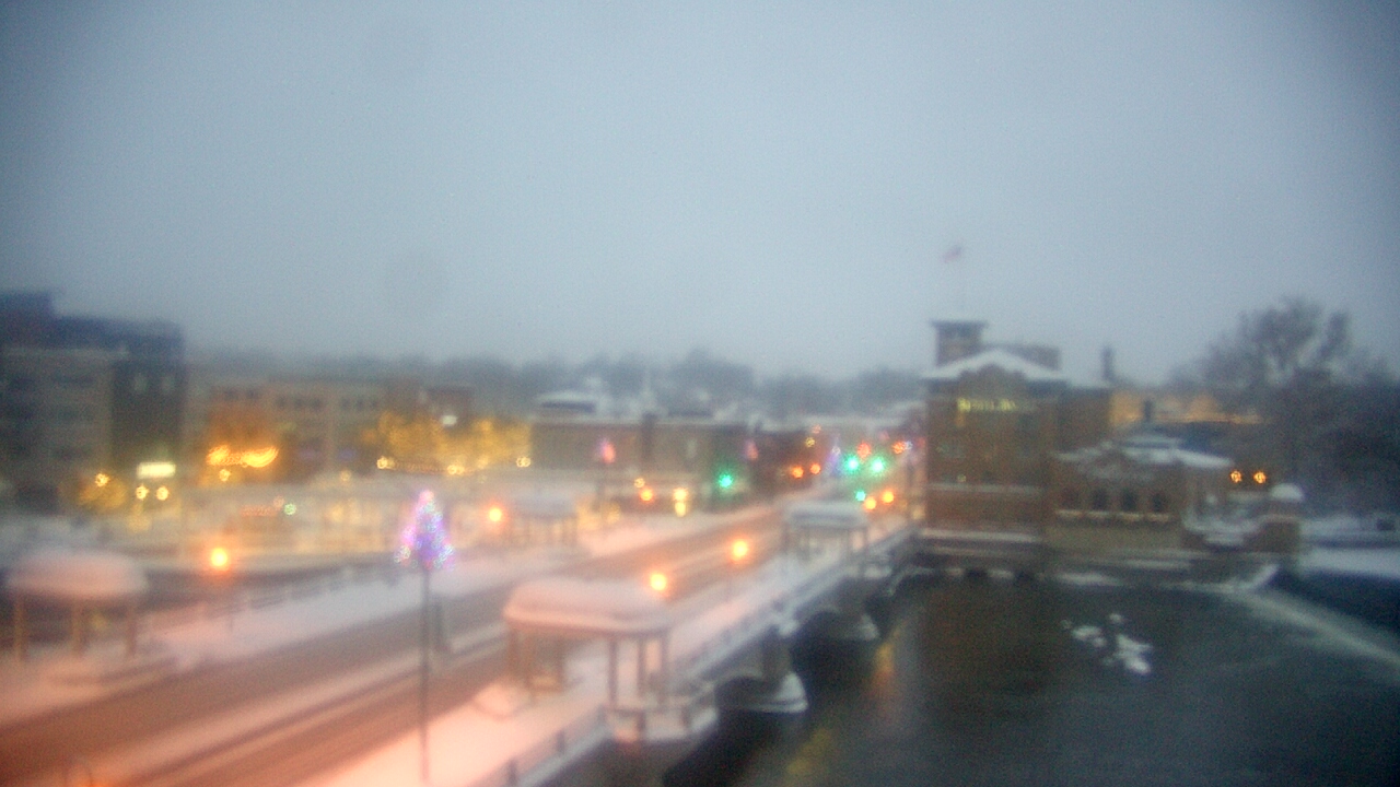 Thumbnail for current weather camera view from City of St Charles in St. Charles, Illinois