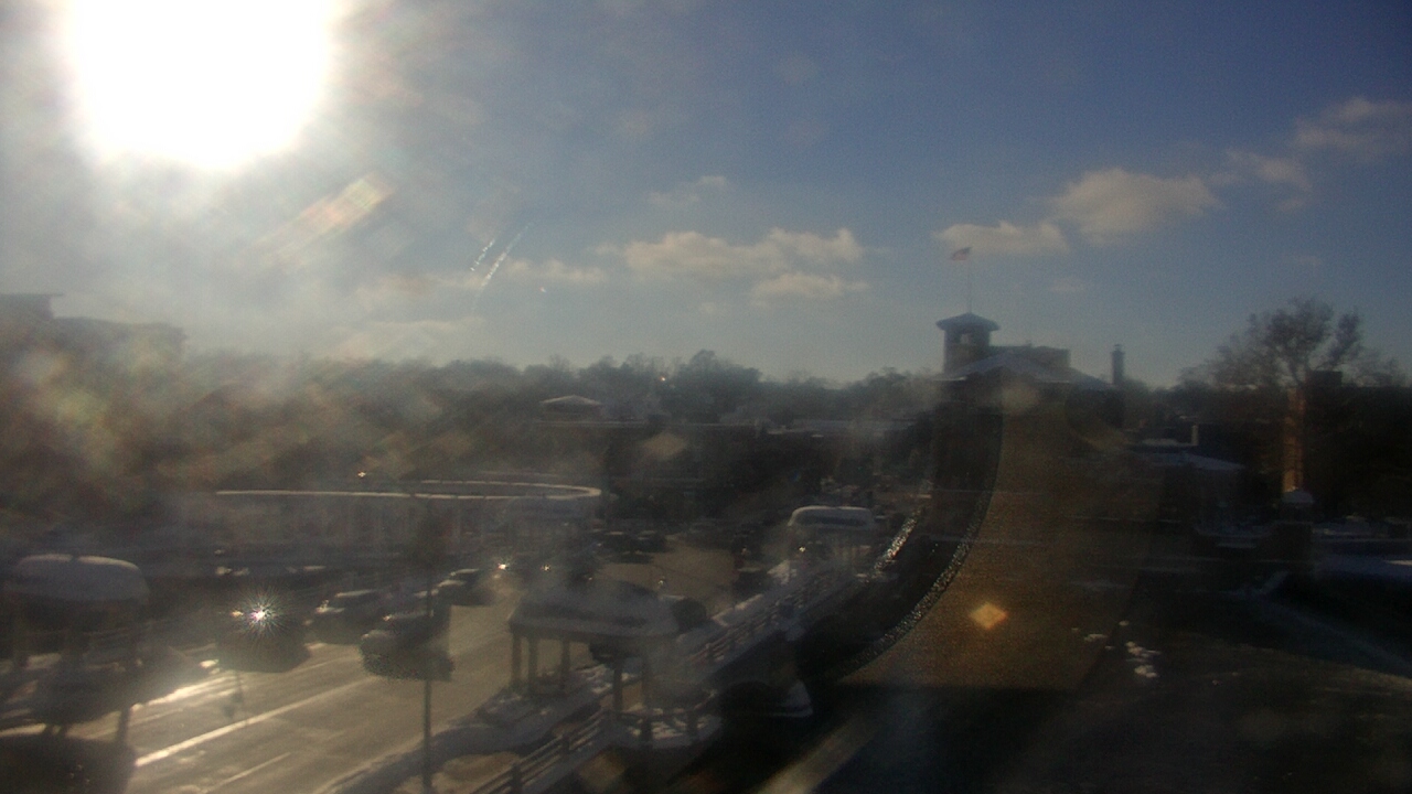 Thumbnail for current weather camera view from City of St Charles in St. Charles, Illinois