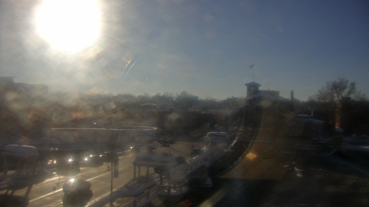 Thumbnail for current weather camera view from City of St Charles in St. Charles, Illinois