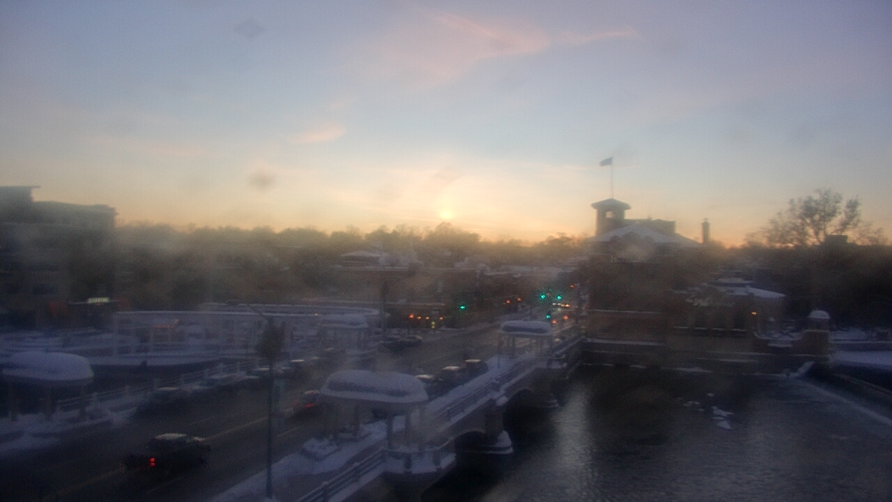 Thumbnail for current weather camera view from City of St Charles in St. Charles, Illinois