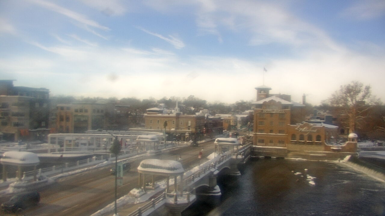 Thumbnail for current weather camera view from City of St Charles in St. Charles, Illinois