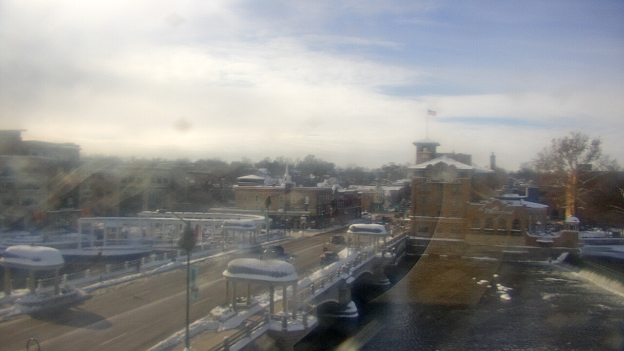 Thumbnail for current weather camera view from City of St Charles in St. Charles, Illinois