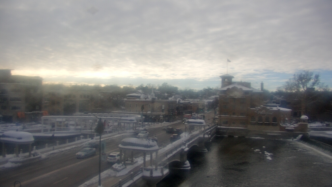 Thumbnail for current weather camera view from City of St Charles in St. Charles, Illinois