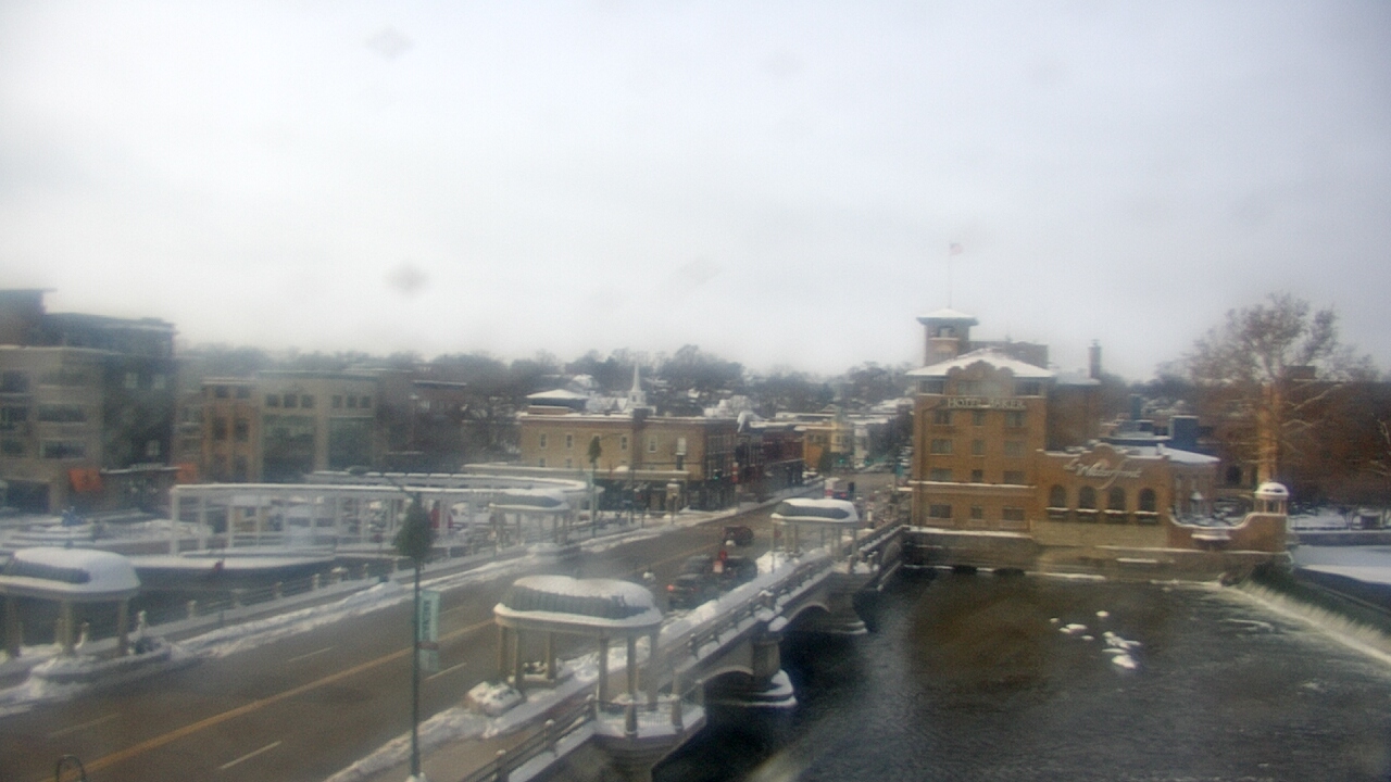 Thumbnail for current weather camera view from City of St Charles in St. Charles, Illinois