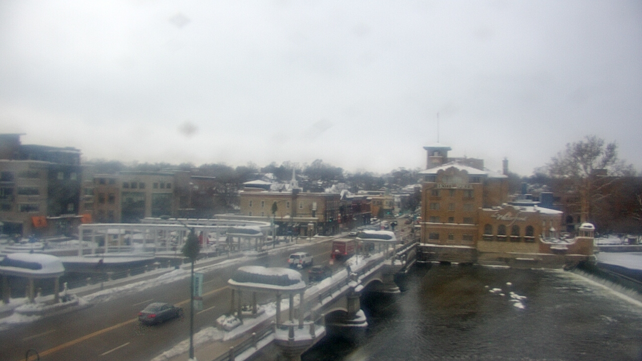 Thumbnail for current weather camera view from City of St Charles in St. Charles, Illinois