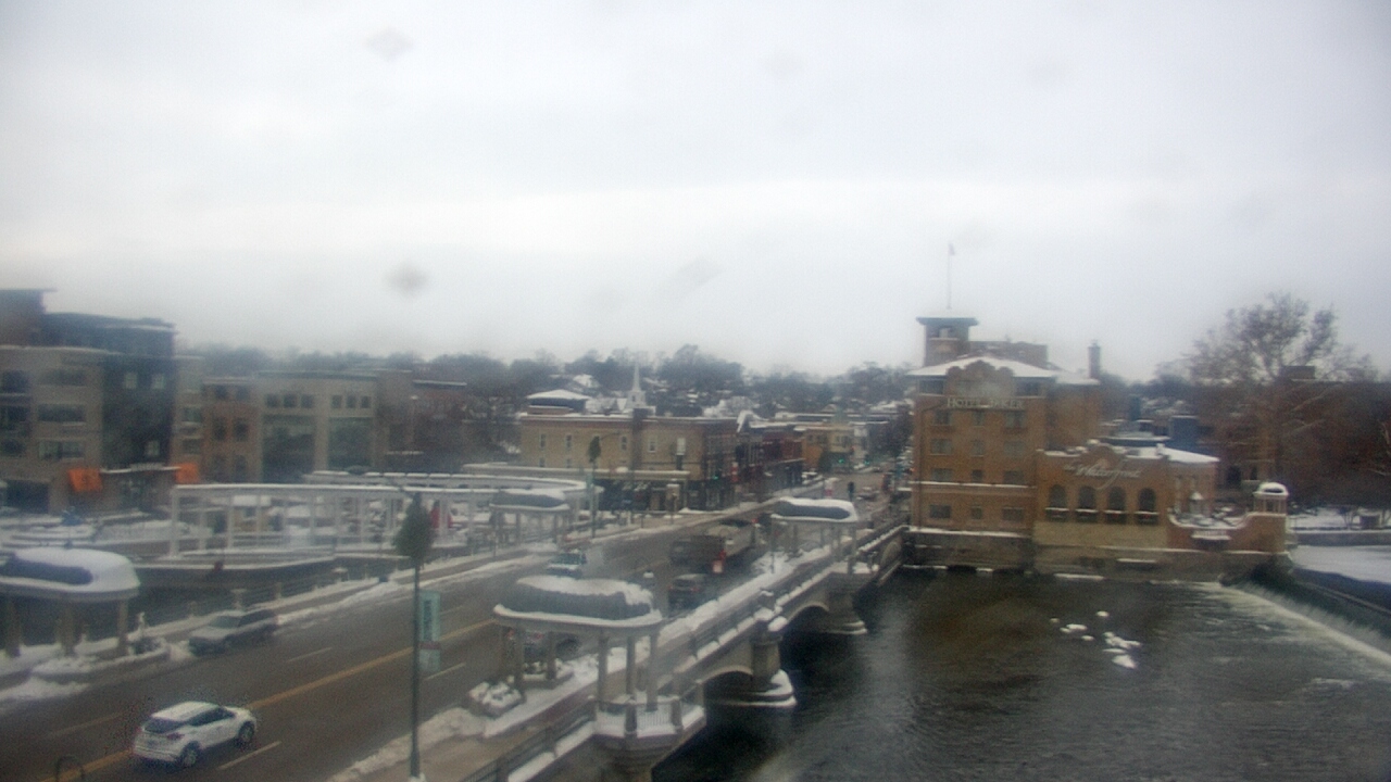 Thumbnail for current weather camera view from City of St Charles in St. Charles, Illinois