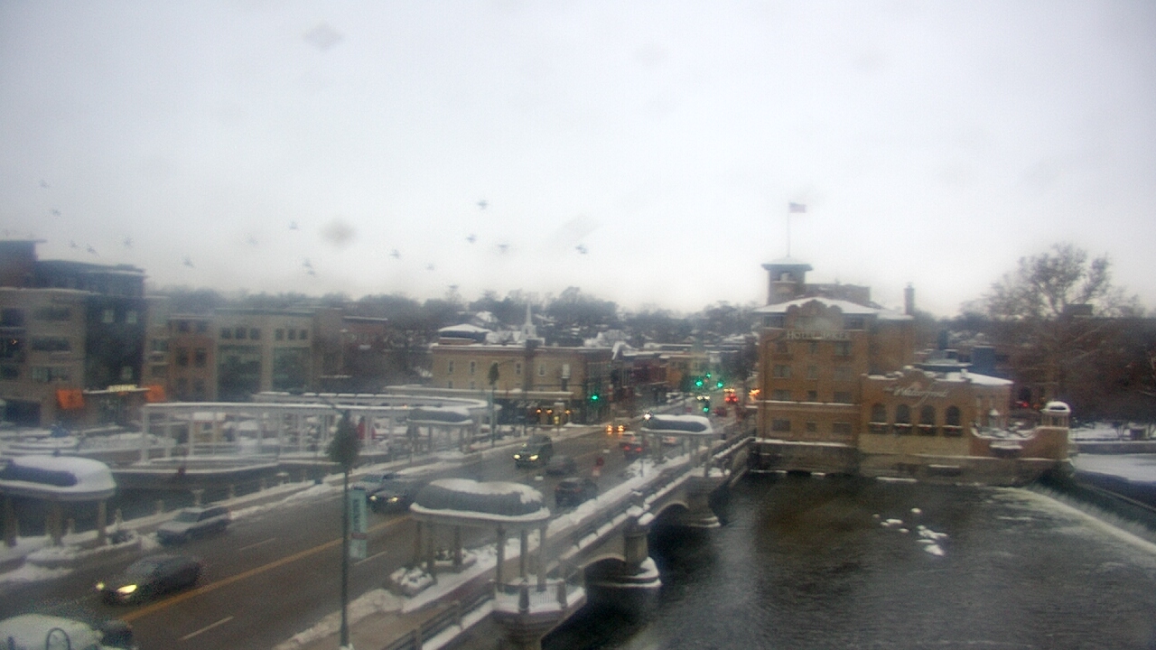 Thumbnail for current weather camera view from City of St Charles in St. Charles, Illinois