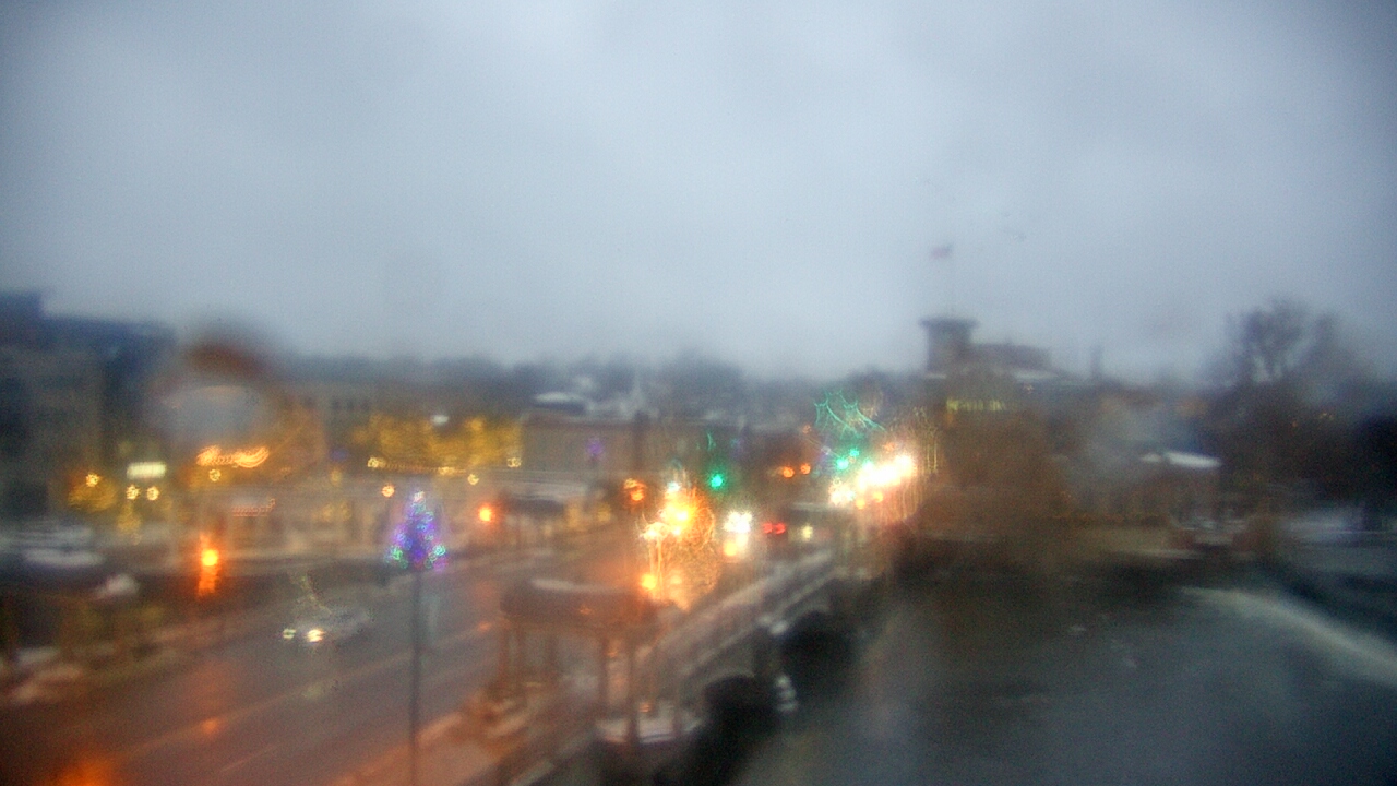 Thumbnail for current weather camera view from City of St Charles in St. Charles, Illinois