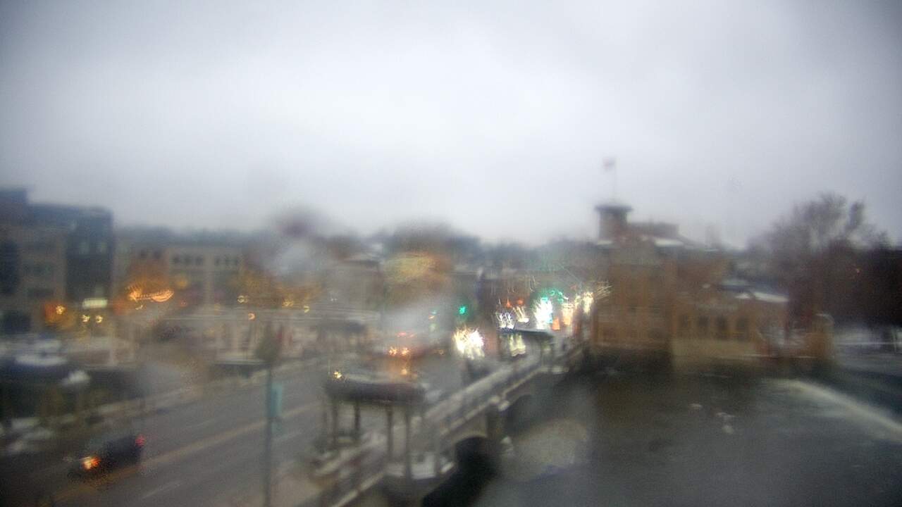 Thumbnail for current weather camera view from City of St Charles in St. Charles, Illinois