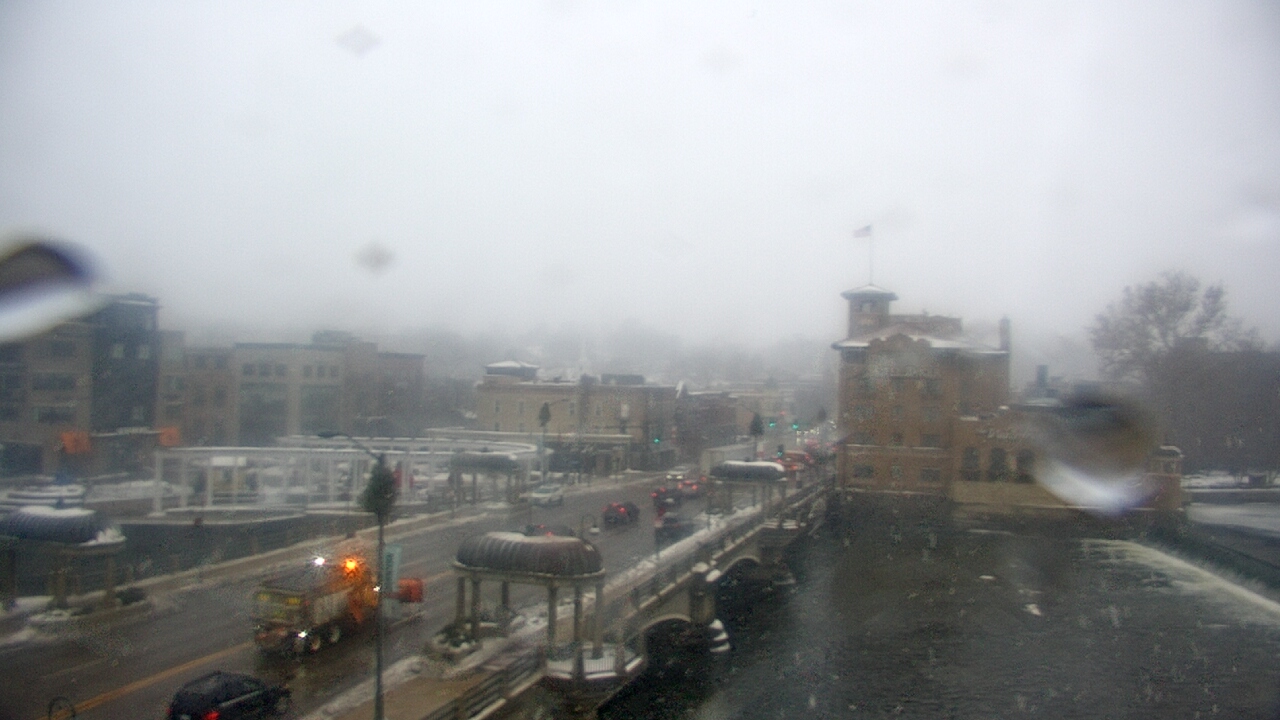 Thumbnail for current weather camera view from City of St Charles in St. Charles, Illinois