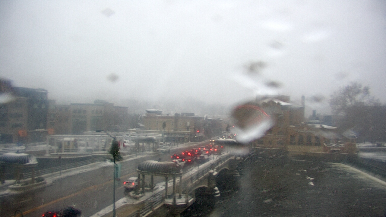 Thumbnail for current weather camera view from City of St Charles in St. Charles, Illinois