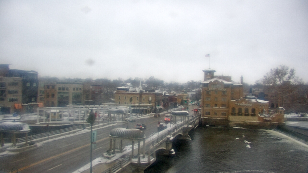 Thumbnail for current weather camera view from City of St Charles in St. Charles, Illinois