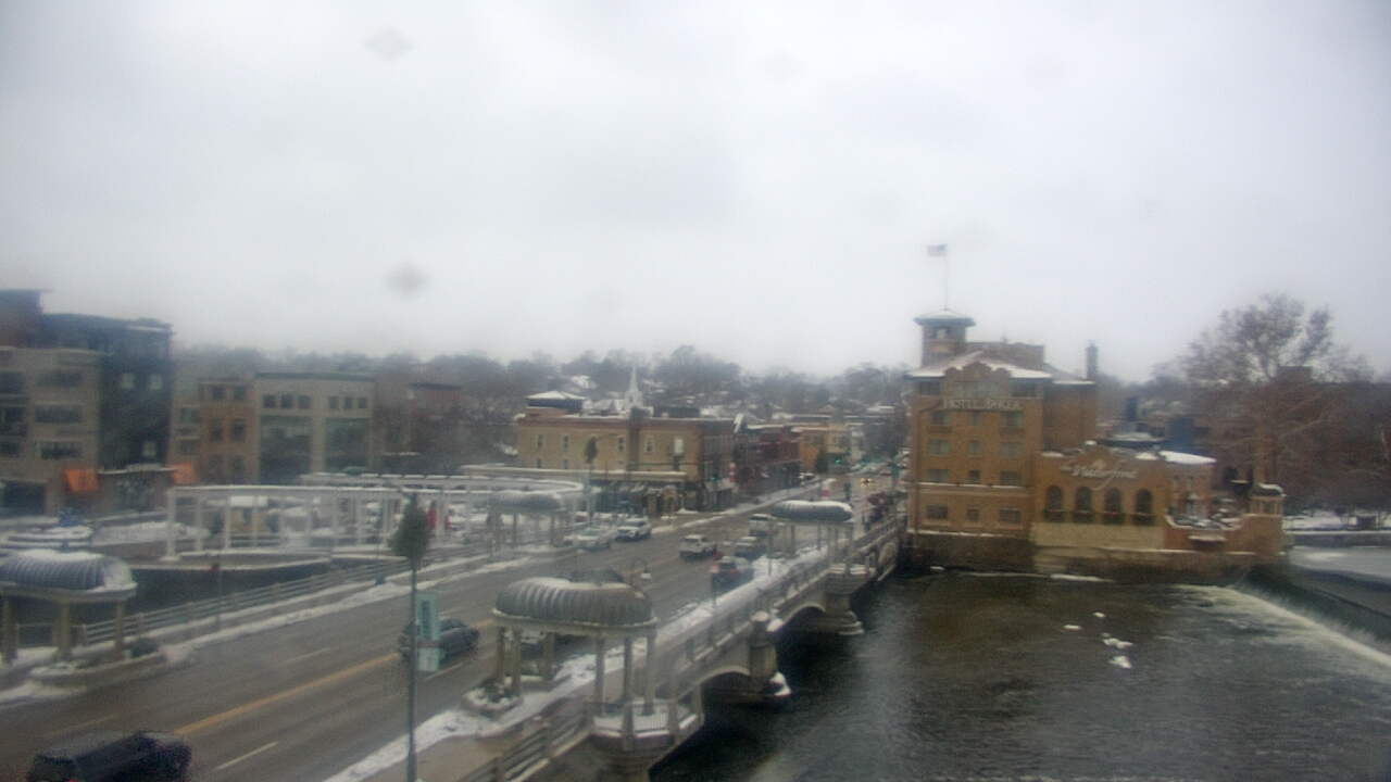 Thumbnail for current weather camera view from City of St Charles in St. Charles, Illinois