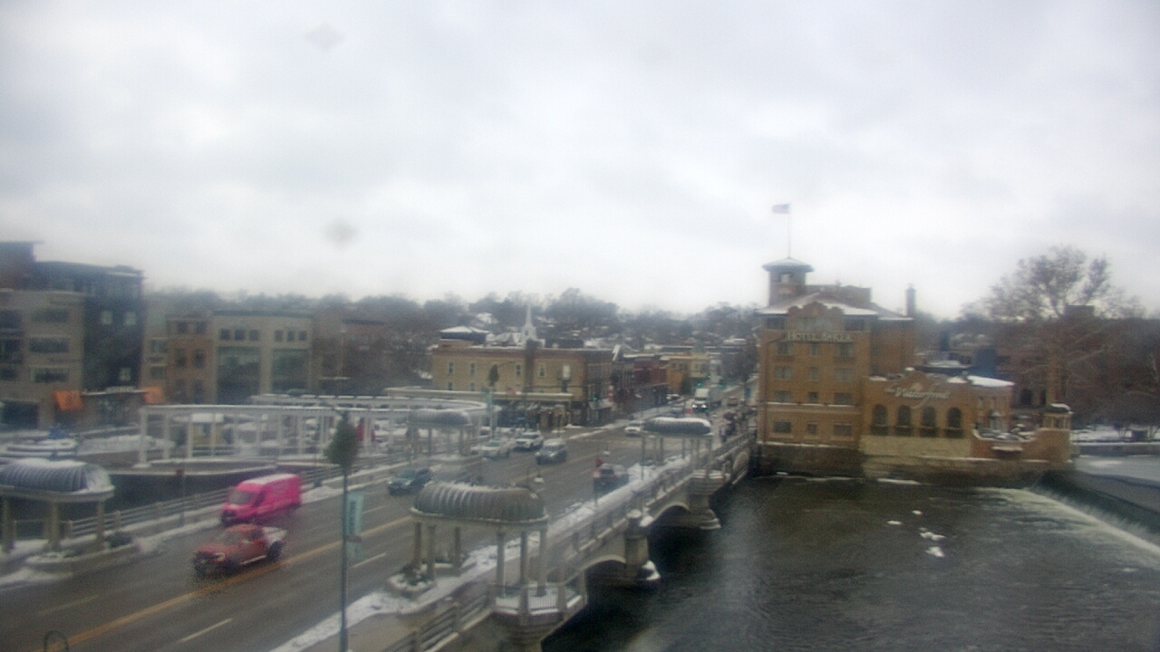 Thumbnail for current weather camera view from City of St Charles in St. Charles, Illinois