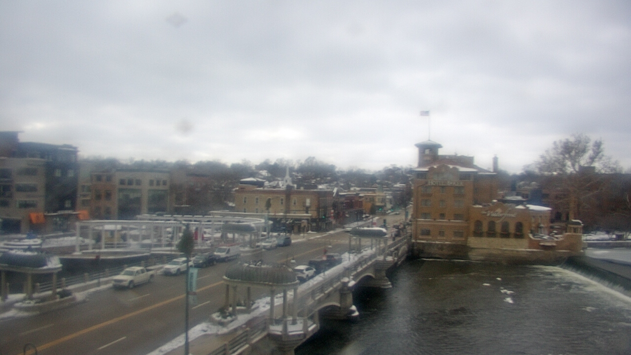 Thumbnail for current weather camera view from City of St Charles in St. Charles, Illinois