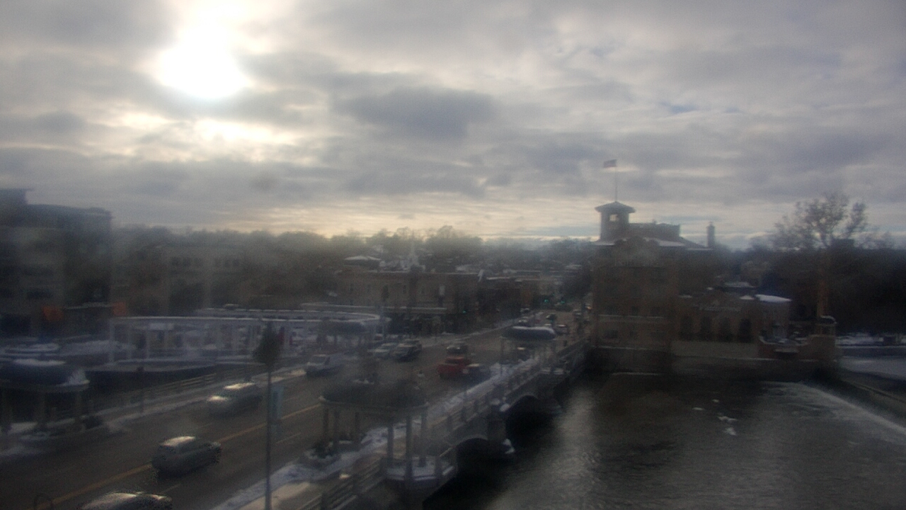 Thumbnail for current weather camera view from City of St Charles in St. Charles, Illinois