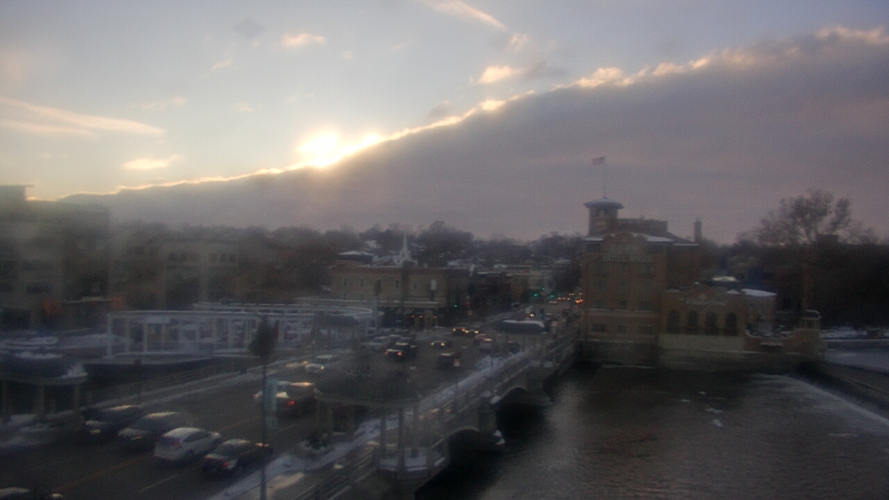 Thumbnail for current weather camera view from City of St Charles in St. Charles, Illinois