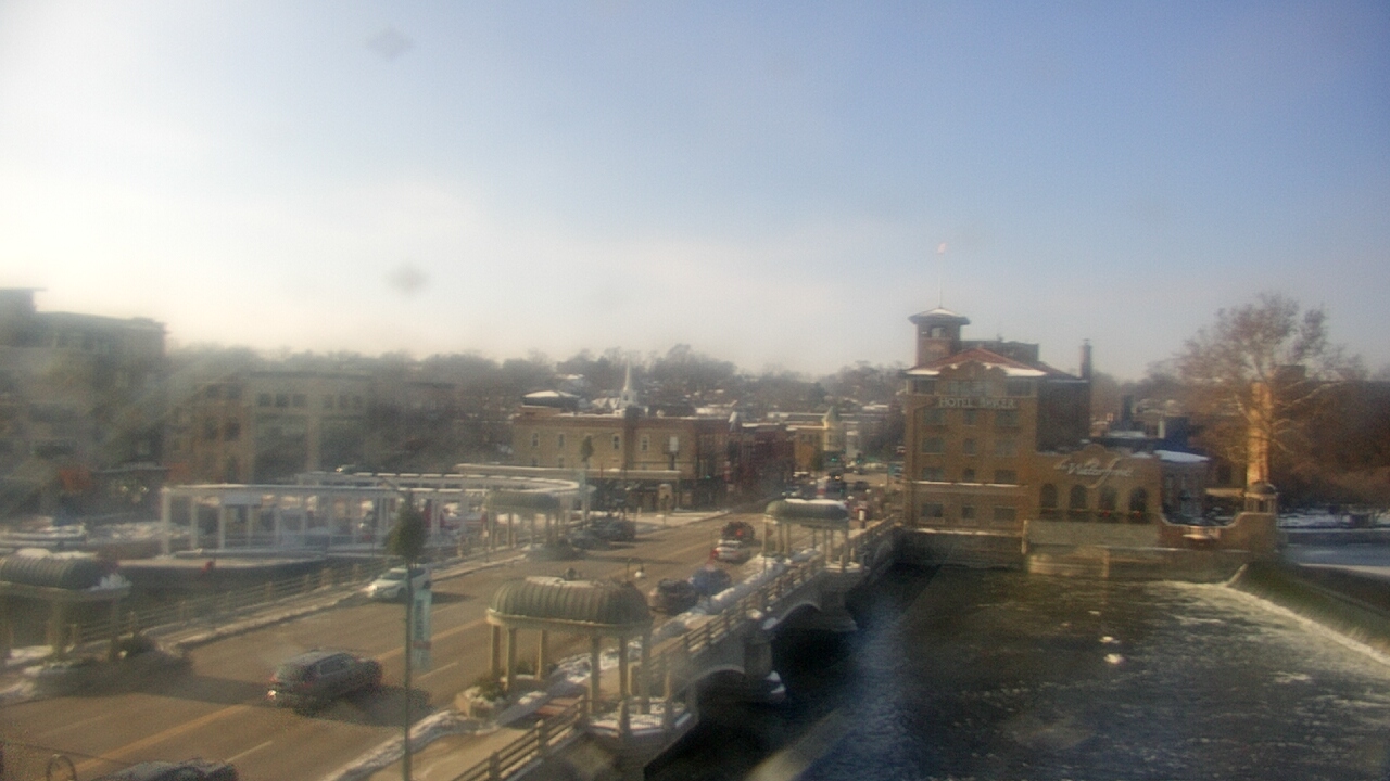 Thumbnail for current weather camera view from City of St Charles in St. Charles, Illinois