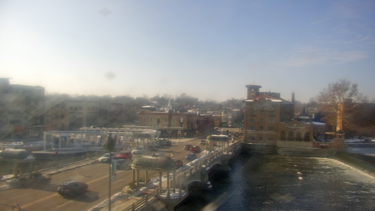 Thumbnail for current weather camera view from City of St Charles in St. Charles, Illinois
