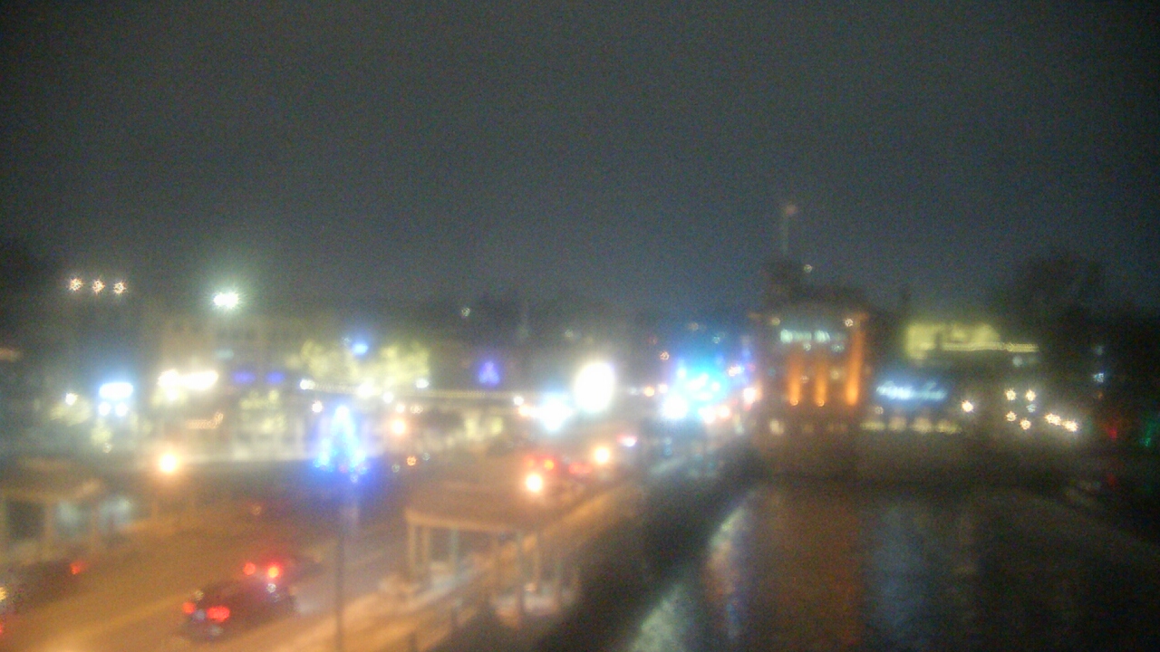 Thumbnail for current weather camera view from City of St Charles in St. Charles, Illinois