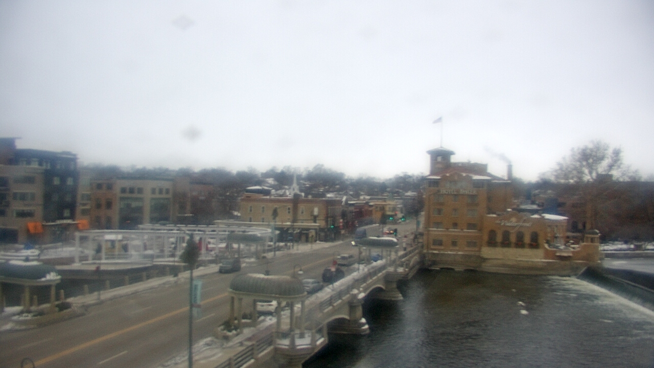 Thumbnail for current weather camera view from City of St Charles in St. Charles, Illinois