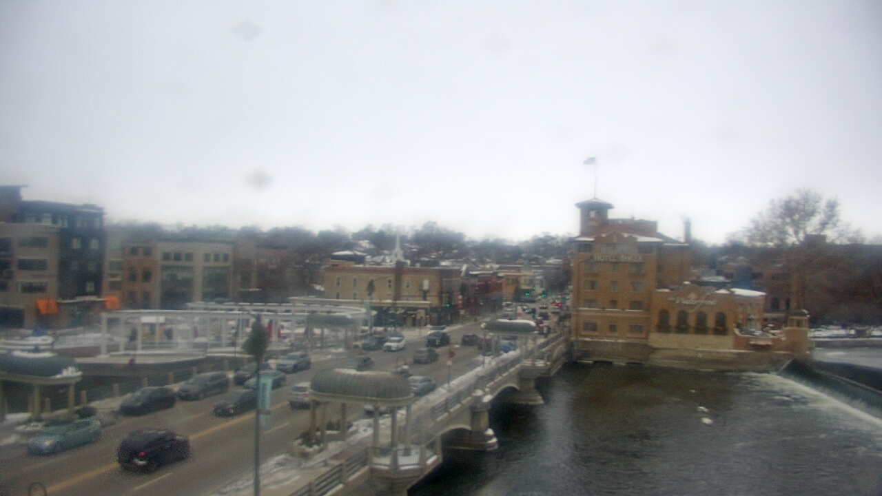 Thumbnail for current weather camera view from City of St Charles in St. Charles, Illinois