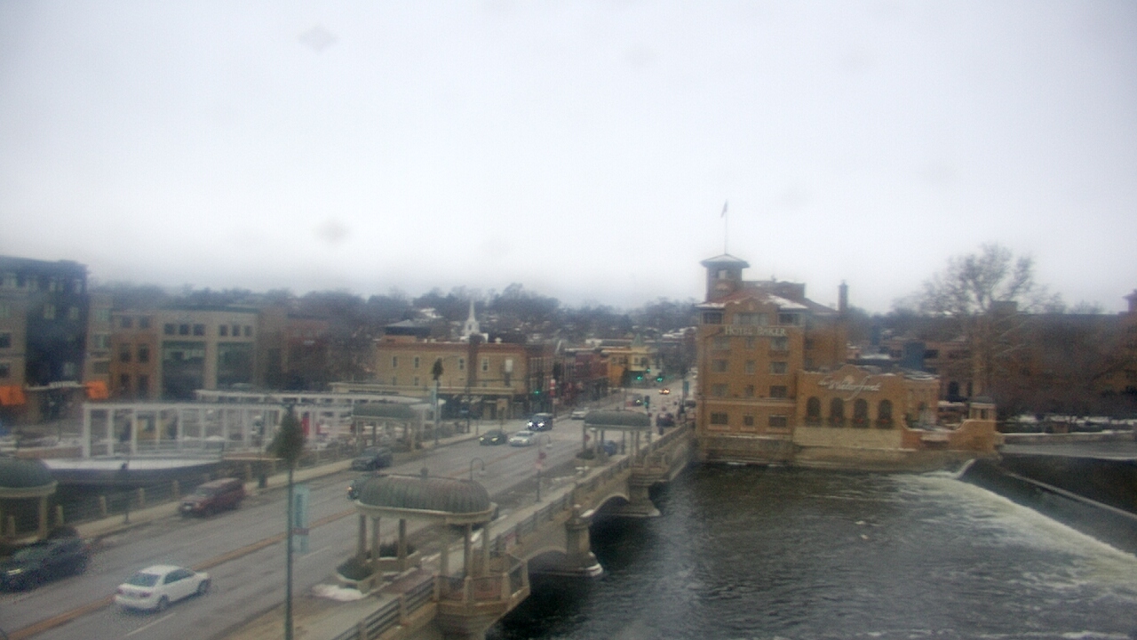 Thumbnail for current weather camera view from City of St Charles in St. Charles, Illinois