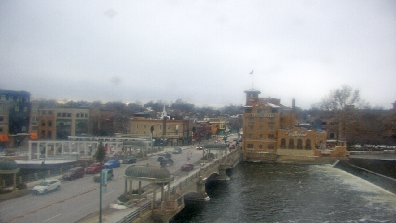 Thumbnail for current weather camera view from City of St Charles in St. Charles, Illinois