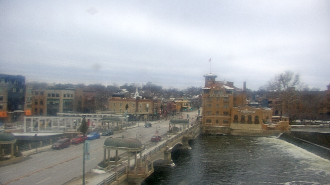 Thumbnail for current weather camera view from City of St Charles in St. Charles, Illinois