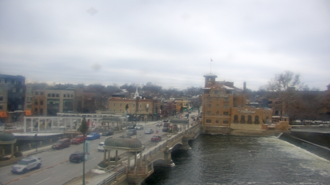 Thumbnail for current weather camera view from City of St Charles in St. Charles, Illinois